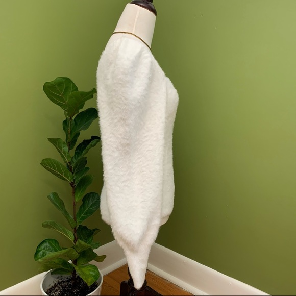 H&M eyelash square neck sweater. - Picture 3 of 11